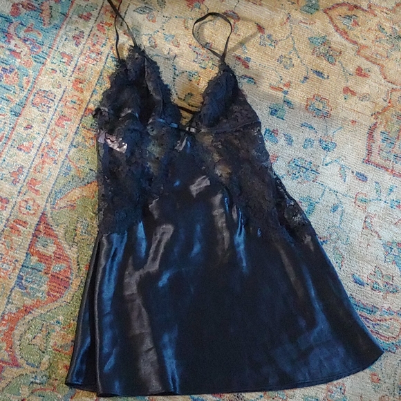 Victoria's Secret very sexy nightie sz. M - Picture 5 of 11